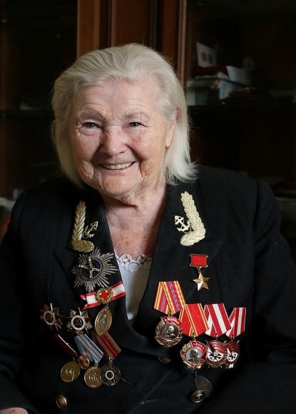Демина.jpg