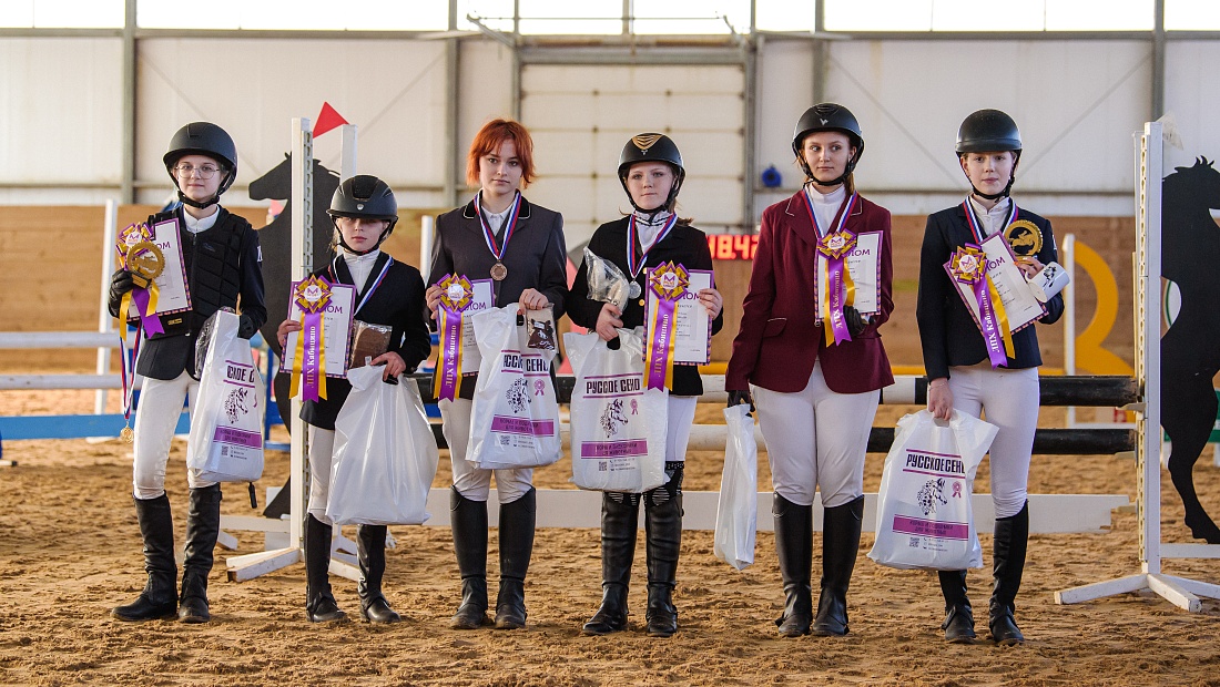 В ЛПХ "Кабицыно" прошел  этап MINI MASTERS по конкуру