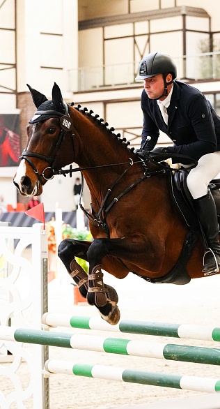 Подошел к концу второй день турнира по троеборью!