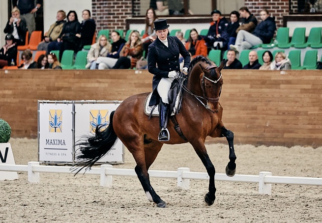 Всадница Меркулова победила в "абсолюте" Большого круга Кубка Кремля по выездке 