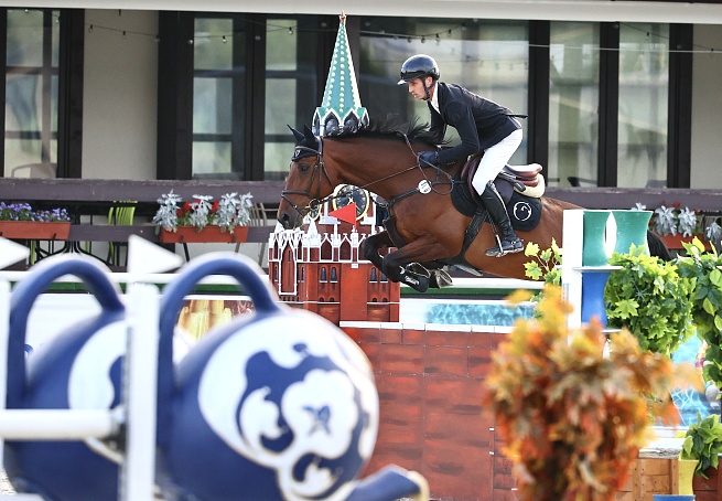 Кубок HORSE EXPERT и Малый Кубок ММЕ начались в MAXIMA PARK!